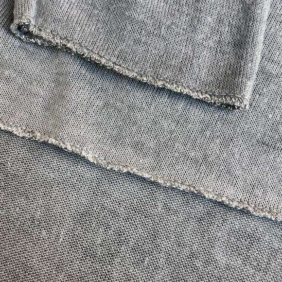 femme fatale Star 3D Stars Thin Hi-Lo Knit Top Sz S - Picture 4 of 7